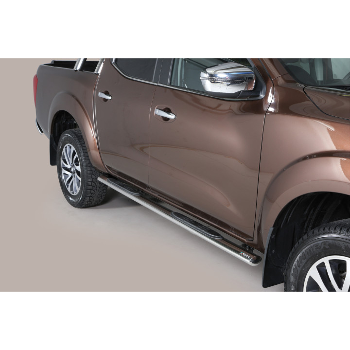 Estribos laterales ovalados 2016- Nissan NP 300 Navara DC GPO/400