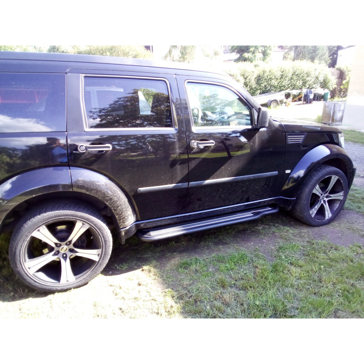 Side steps Dodge Nitro 2006-2011 P/209